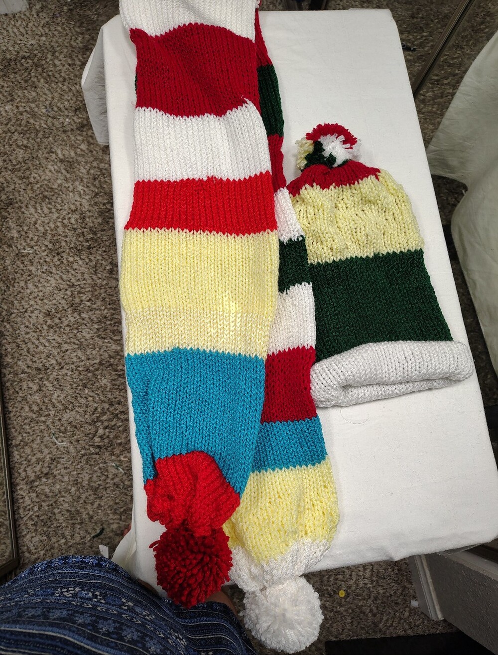 Striped Knit Scarf and Pom Hat Set - Multicolor